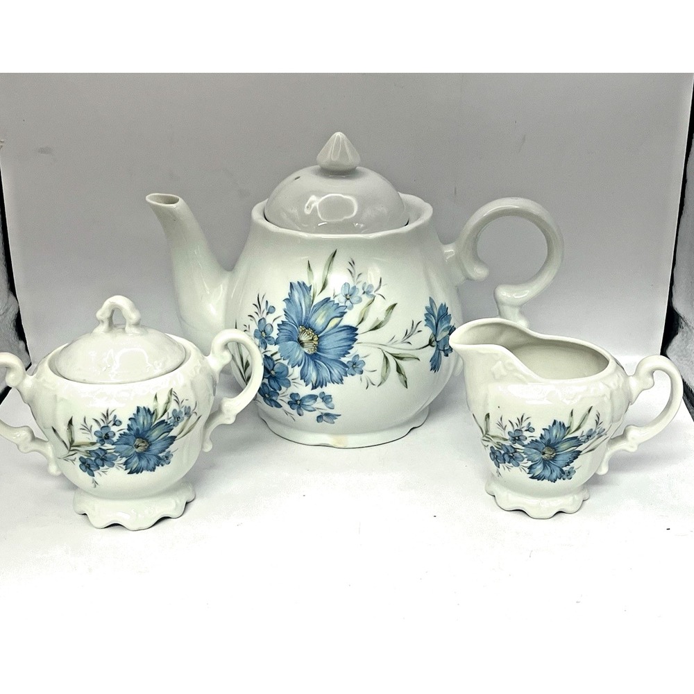 Vintage White Ceramic Teapot Blue Floral Cornflower Design Scalloped Rim